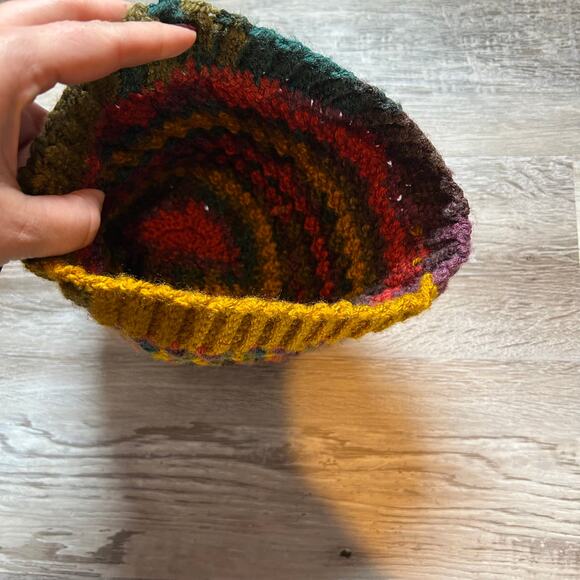 Handmade Chunky Knit Pom Pom Beanie Hat Multicolor Rainbow Fall Retro Cozy - Picture 4 of 6